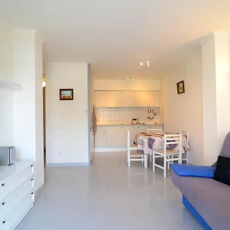 Argonavis Pb B Apartment *